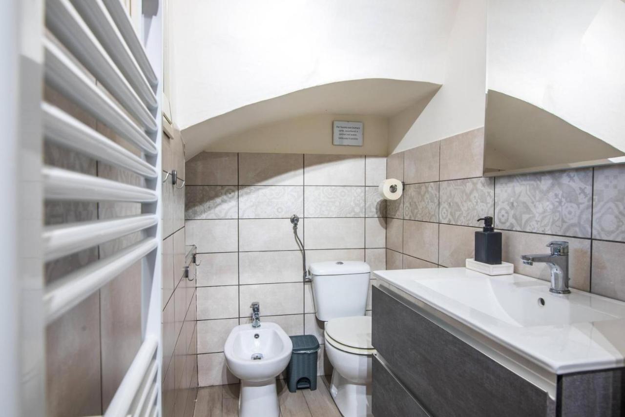 Cozy'S House Nel Cuore Della Citta Catania Ngoại thất bức ảnh