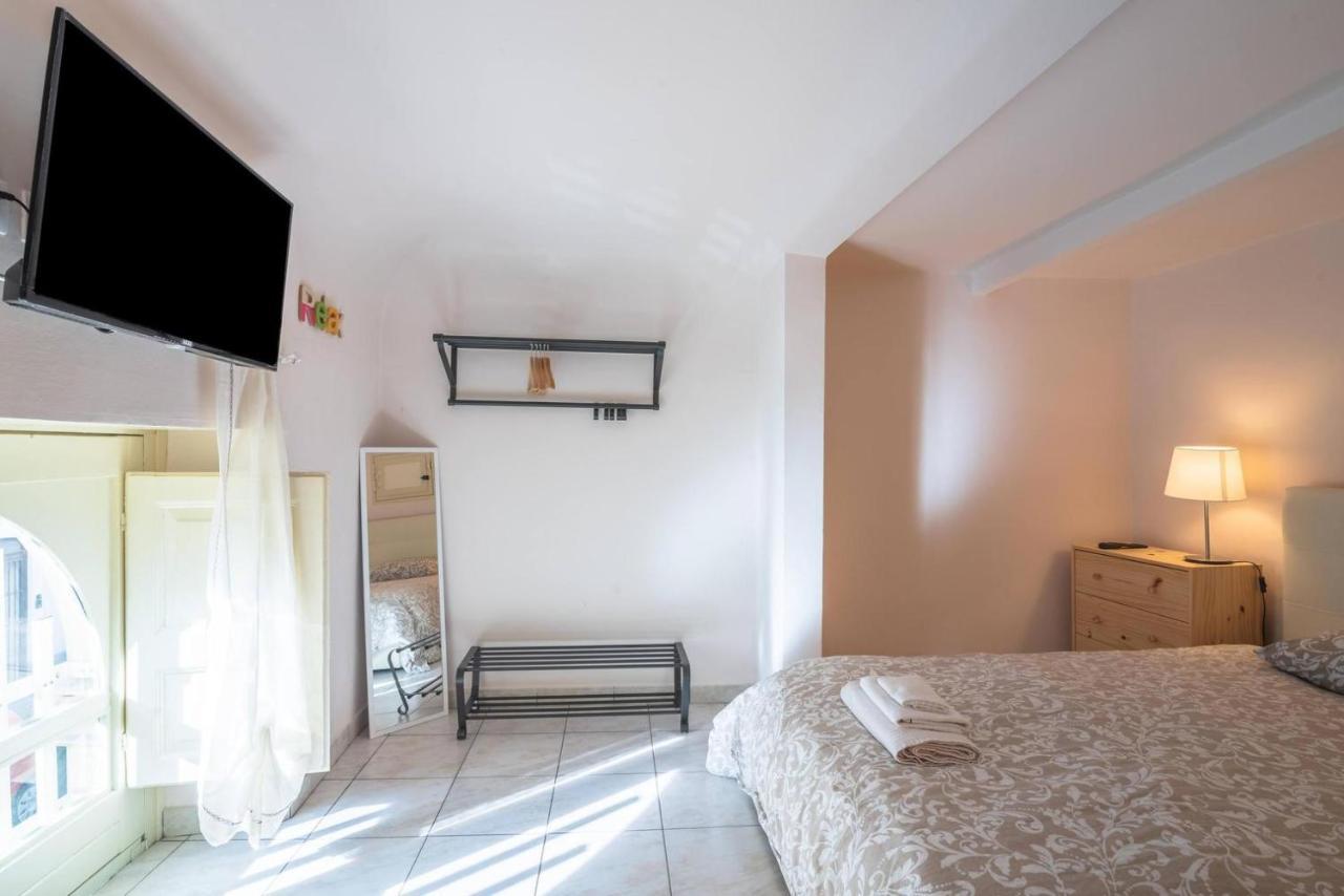 Cozy'S House Nel Cuore Della Citta Catania Ngoại thất bức ảnh